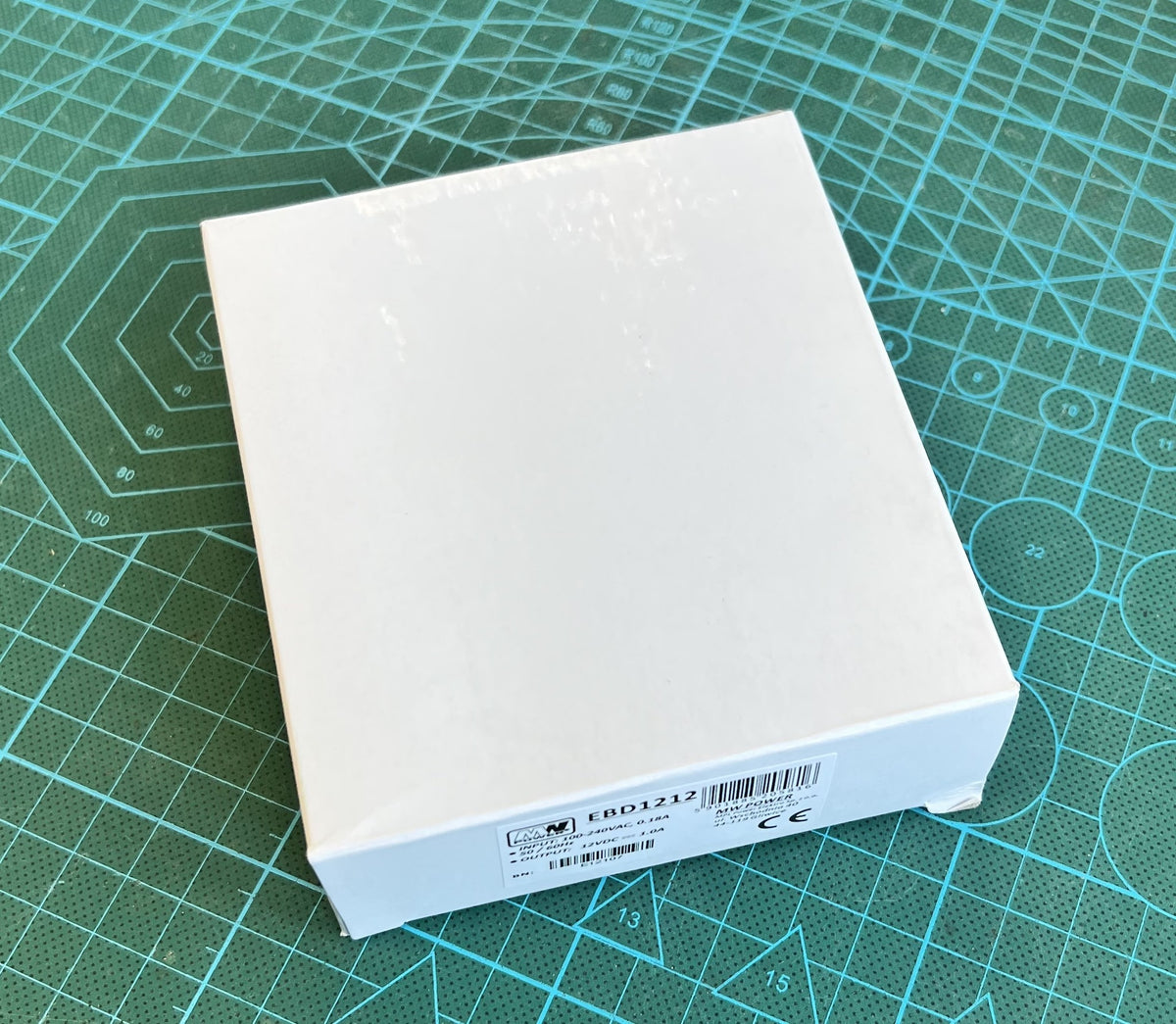 Adapter 12v 1a DC 4