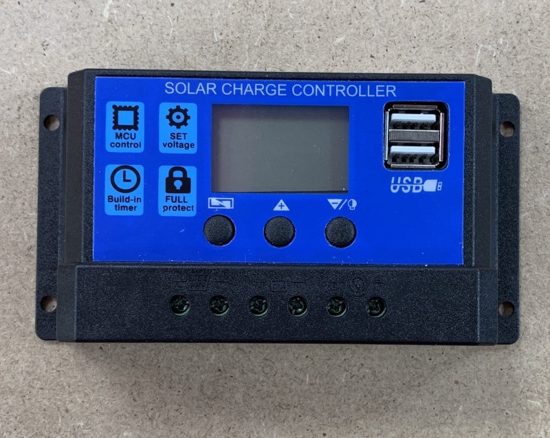 Zonnepaneel laad regelaar  12-24V Solar charge controller 10A