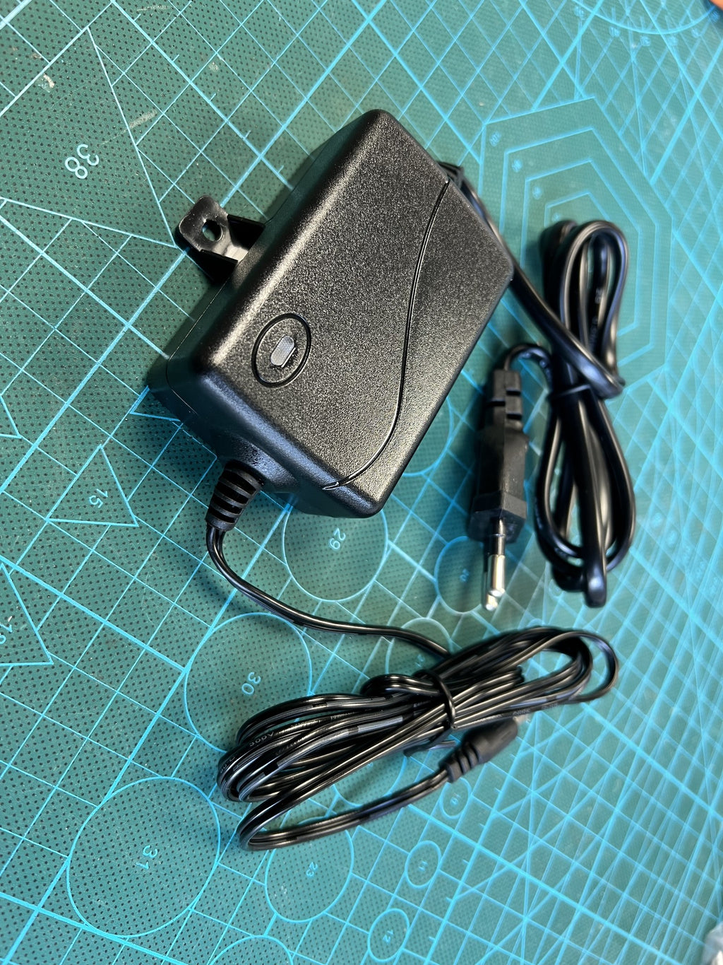 Adapter 12v 1a DC 3